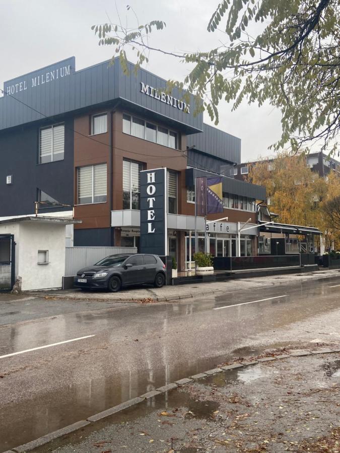 Hotel New Milenium Lukavac Екстер'єр фото