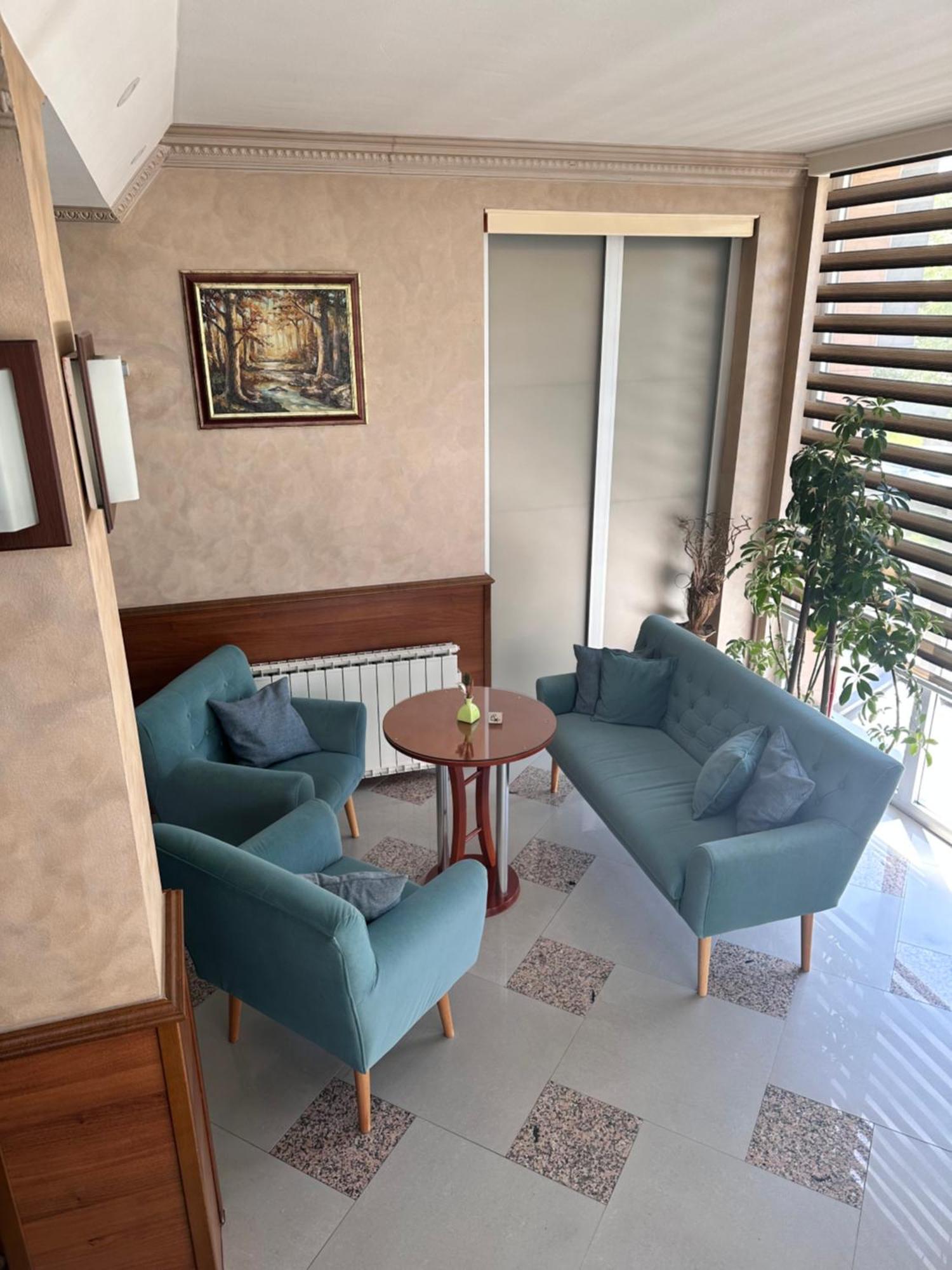 Hotel New Milenium Lukavac Екстер'єр фото